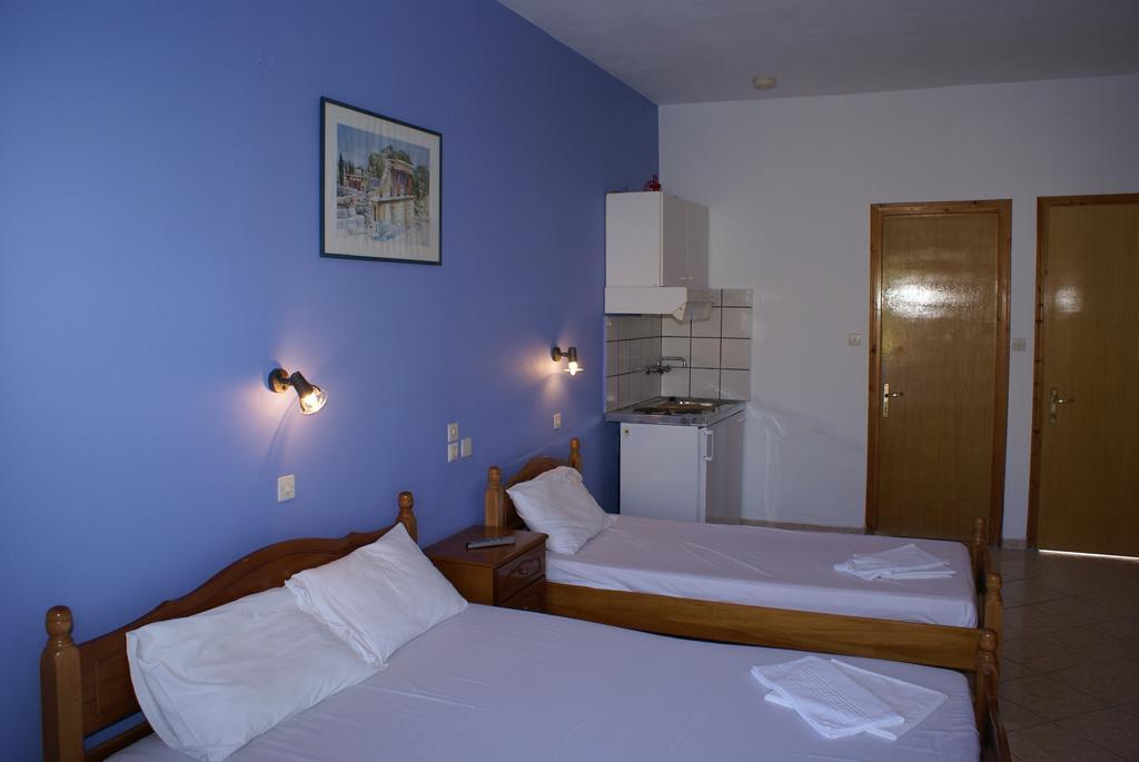 Andrianna Apartments Ammoudia Cameră foto